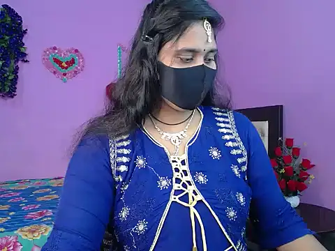 Hot Maleka online show from 03.25.26