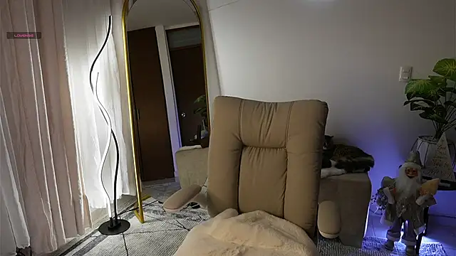 yourlilo24 online show from 11.28.25