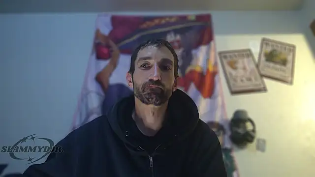 Snapshot of SlammyDjr chatting on 12.03.24 SlammyDjr online show from 12.03.24