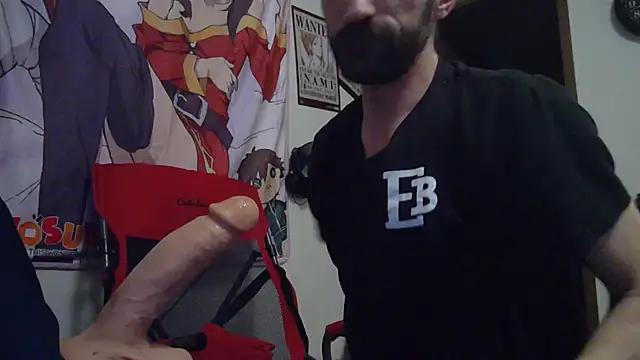 Snapshot of SlammyDjr chatting on 12.22.24 SlammyDjr online show from 12.22.24