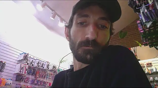 Snapshot of SlammyDjr chatting on 11.13.25 SlammyDjr online show from 11.13.25