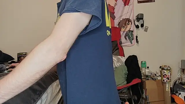 Snapshot of SlammyDjr chatting on 12.17.25 SlammyDjr online show from 12.17.25