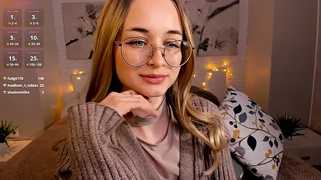 Tiffanyhunt online show from 03.21.25