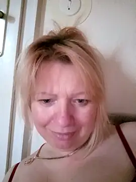 Lauri scherri online show from 11.28.25