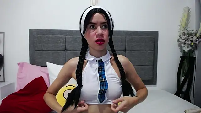 Vicky Love  online show from 02.22.25