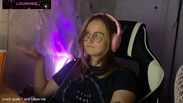 JacyWinslat online show from 11.06.25