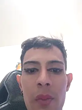 DOMINANTE KLOE  online show from 03.06.25