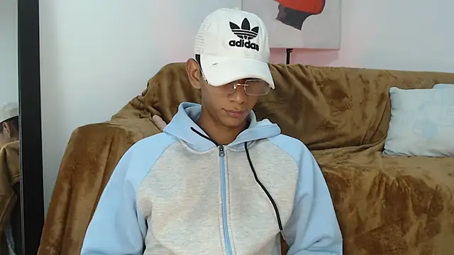 Snapshot of Nick_Collins18 chatting on 11.02.25 Nick Collins18 online show from 11.02.25