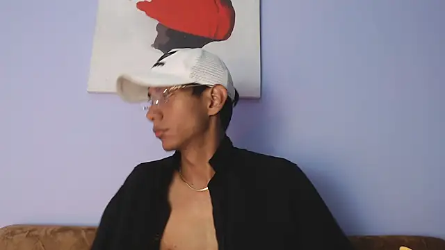 Snapshot of Nick_Collins18 chatting on 11.15.25 Nick Collins18 online show from 11.15.25