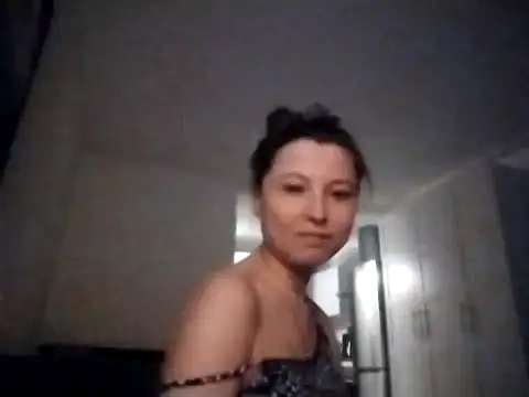 Snapshot of Florita2442 chatting on 02.20.25 Florita2442 online show from 02.20.25