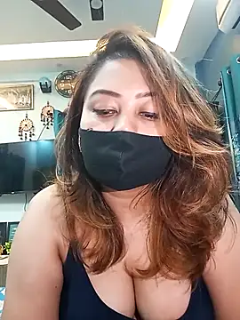 Cute-mona online show from 12.19.25