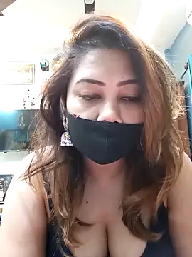 Snapshot of Cute-mona chatting on 02.04.26 Cute-mona online show from 02.04.26