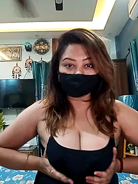 Snapshot of Cute-mona chatting on 02.21.26 Cute-mona online show from 02.21.26