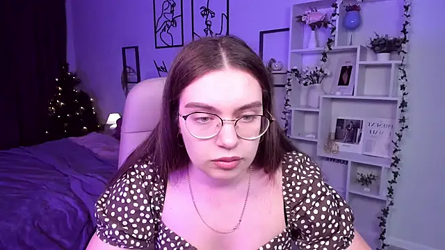 Snapshot of DaniellaLovely chatting on 01.07.25 DaniellaLovely online show from 01.07.25