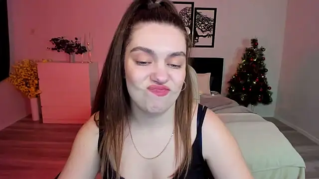 Snapshot of DaniellaLovely chatting on 01.12.25 DaniellaLovely online show from 01.12.25