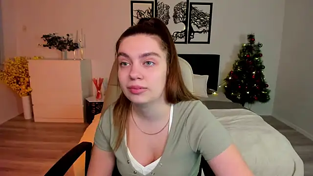 Snapshot of DaniellaLovely chatting on 01.23.25 DaniellaLovely online show from 01.23.25