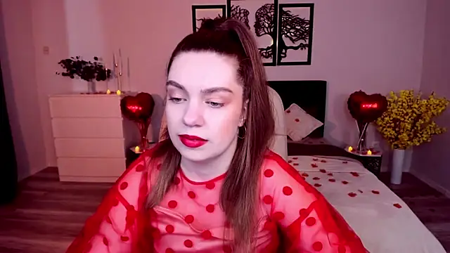 Snapshot of DaniellaLovely chatting on 02.13.25 DaniellaLovely online show from 02.13.25