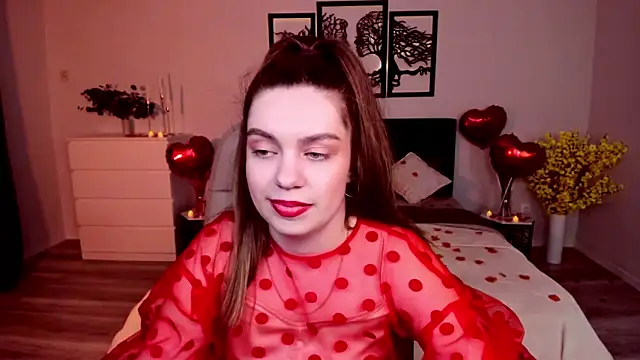Snapshot of DaniellaLovely chatting on 02.13.25 DaniellaLovely online show from 02.13.25