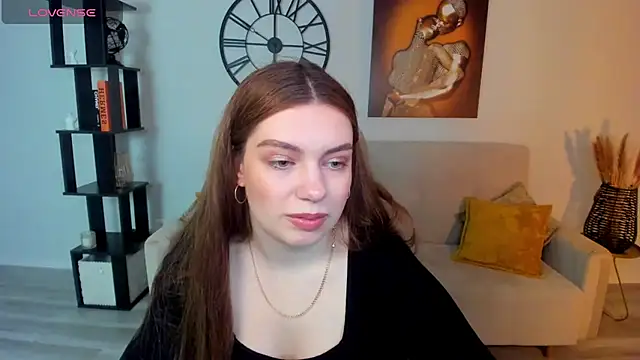 Snapshot of DaniellaLovely chatting on 03.04.25 DaniellaLovely online show from 03.04.25