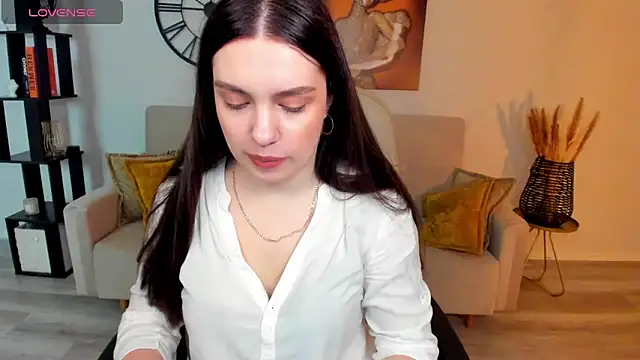 Snapshot of DaniellaLovely chatting on 03.15.25 DaniellaLovely online show from 03.15.25