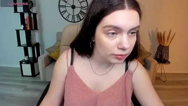 Snapshot of DaniellaLovely chatting on 03.16.25 DaniellaLovely online show from 03.16.25