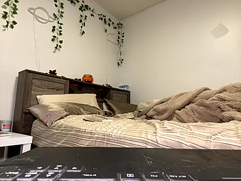 Kittyymaze1 online show from 09.30.25