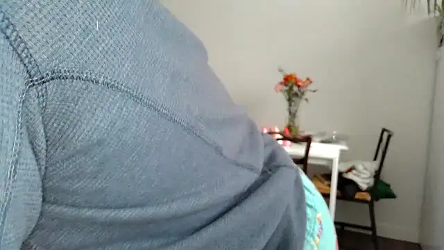 Snapshot of Kittyymaze1 chatting on 02.18.26 Kittyymaze1 online show from 02.18.26