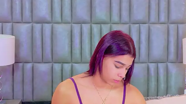 Snapshot of TiaraRosse chatting on 05.18.26 TiaraRosse online show from 05.18.26