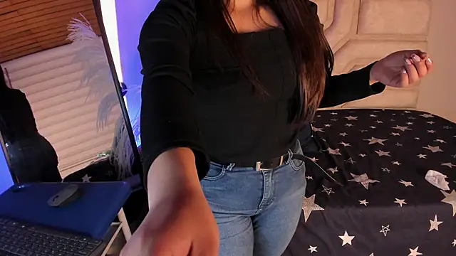 Rebeca Williams  online show from 01.03.25