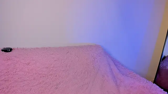 Rebeca Williams  online show from 04.11.26