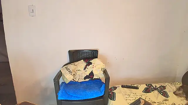 Oh Tique online show from 11.28.25