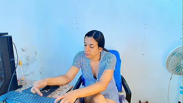 Oh Tique online show from 03.24.26