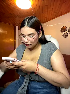 Isabella boobd online show from 10.16.25