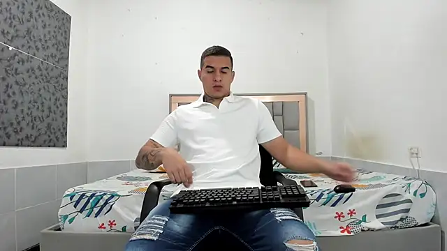 simookeler online show from 04.04.26