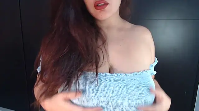 Snapshot of AdharaLujan chatting on 03.13.25 AdharaLujan online show from 03.13.25