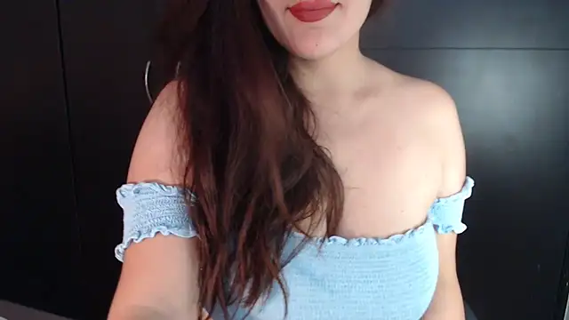 Snapshot of AdharaLujan chatting on 03.18.25 AdharaLujan online show from 03.18.25