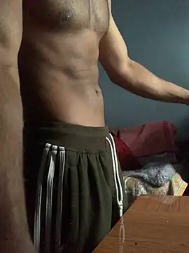 Vampire xoxo online show from 12.29.24