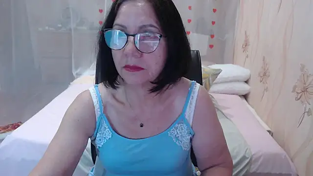 OlgaHottie online show from 10.14.25