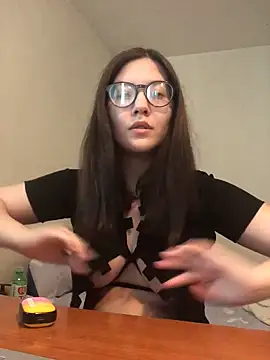 Prudie Gabriella online show from 02.17.25