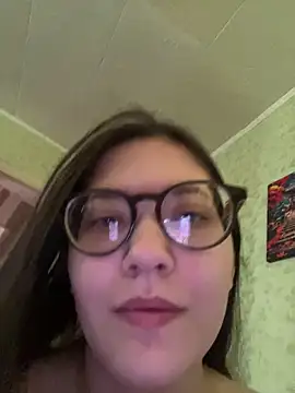 Snapshot of Prudie_Gabriella chatting on 04.28.26 Prudie Gabriella online show from 04.28.26