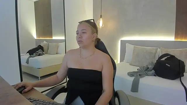 alma fenix online show from 02.09.26