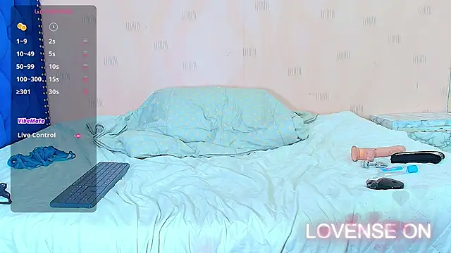 hotlatinateacher online show from 12.25.24