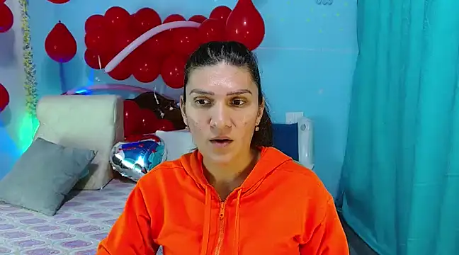 venus swet  online show from 02.17.25