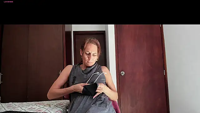 Snapshot of Paty_rouse chatting on 03.17.25 Paty rouse online show from 03.17.25
