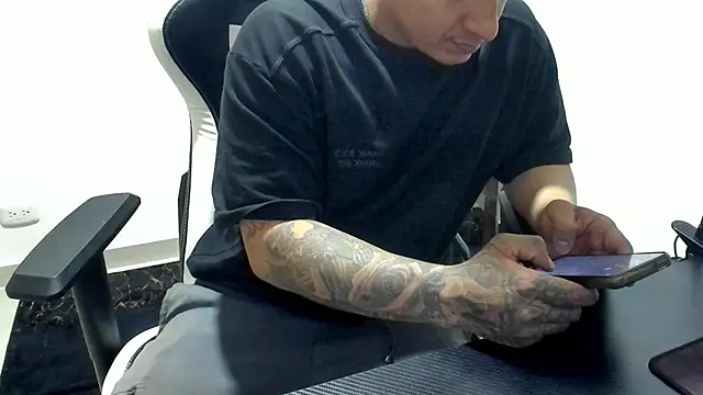 stebankechima online show from 10.10.25