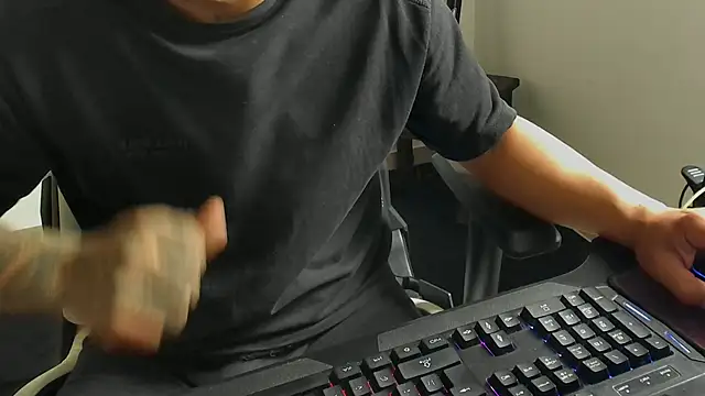 stebankechima online show from 10.20.25