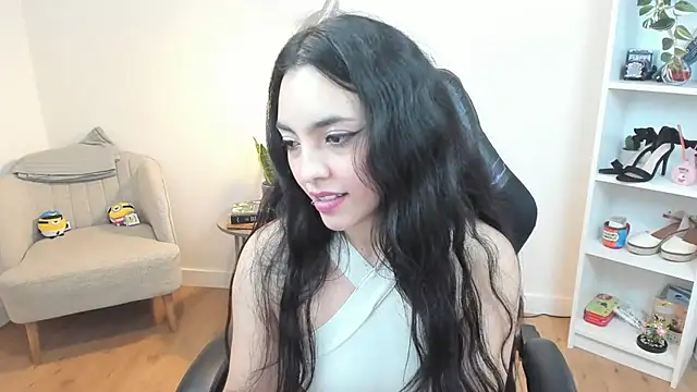  BellaEvans  online show from 01.28.25