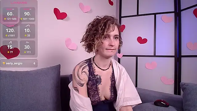 sweet cherry pie  online show from 02.04.25