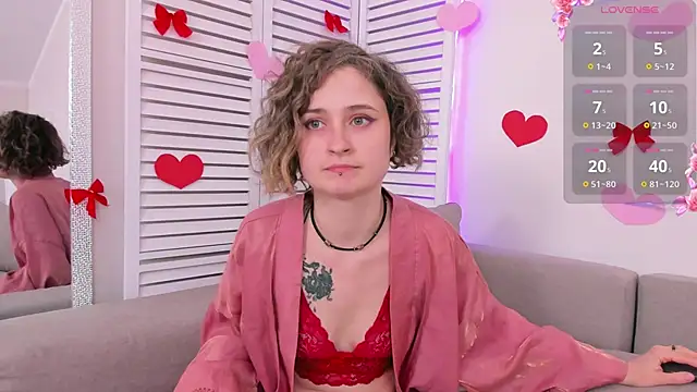 sweet cherry pie  online show from 02.18.25