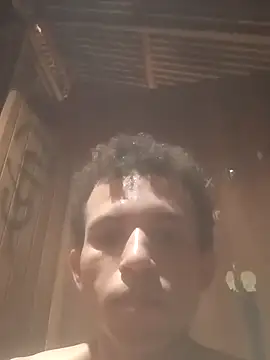 Snapshot of jhonmenas14 chatting on 10.26.25 jhonmenas14 online show from 10.26.25